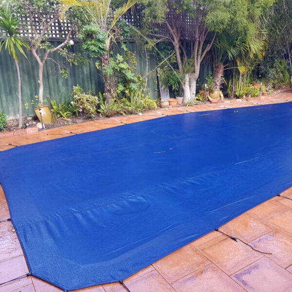 Winterkleen mesh blue pool cover by daisy