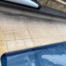 350i Illusion cover on pool2 Daisy 350i Illusion Solar Pool Cover